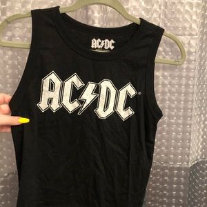AC/DC tank